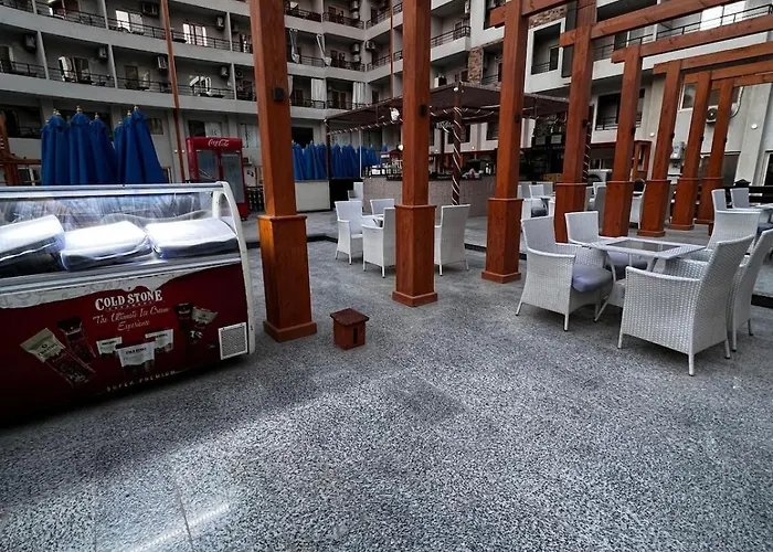 Tiba Golden Downtown Red Sea Escape 3*