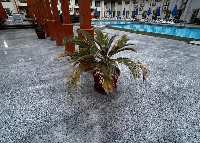 Tiba Golden Downtown Red Sea Escape