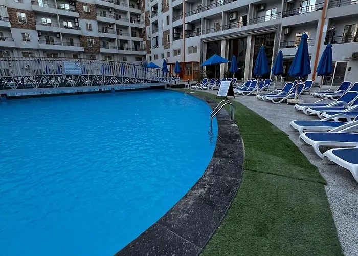 Apartmanhotel Tiba Golden Downtown Red Sea Escape 3*